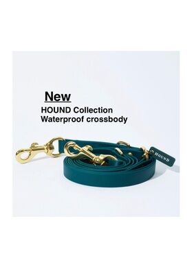 New Hound Waterproof Jellies Crossbody Leash Hunter Green  with tags ⭐️⭐️⭐️⭐️